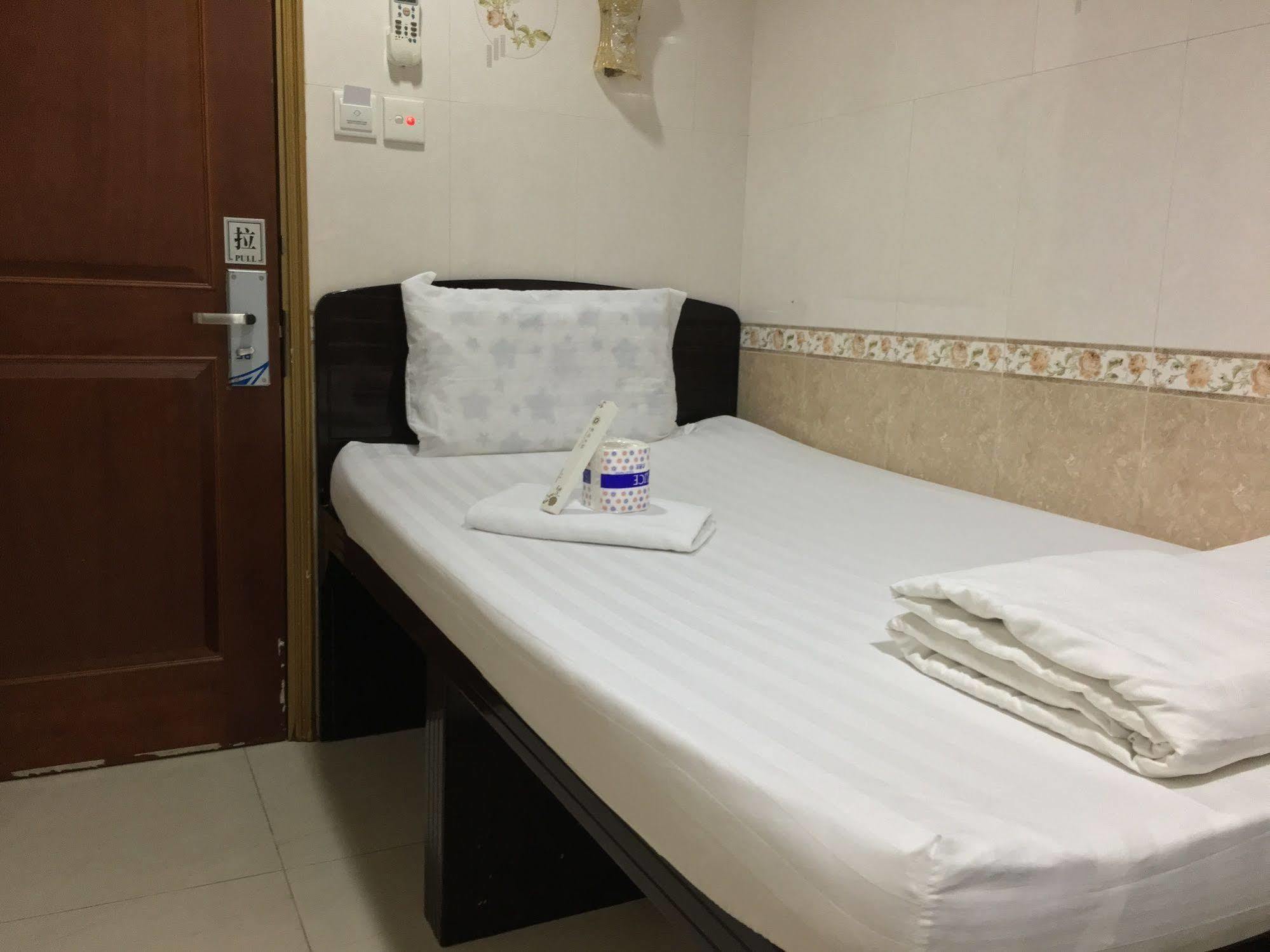 Everest Hostel Hong Kong Ngoại thất bức ảnh